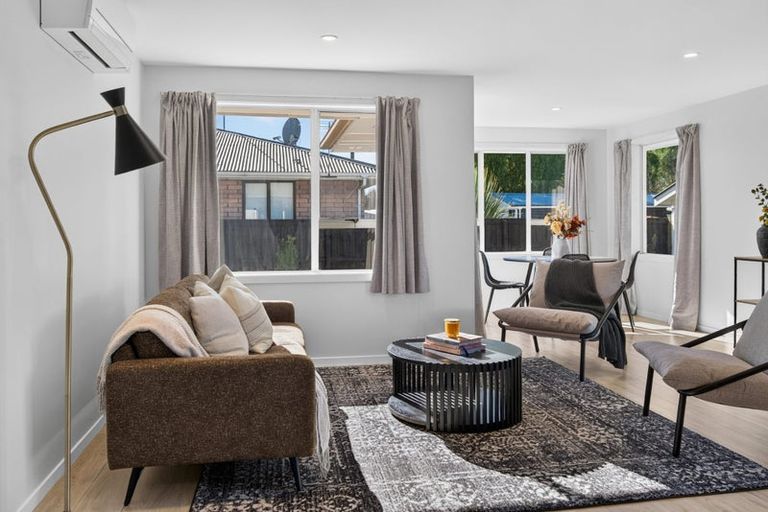 Photo of property in 4 Blossomdale Place, Bishopdale, Christchurch, 8053