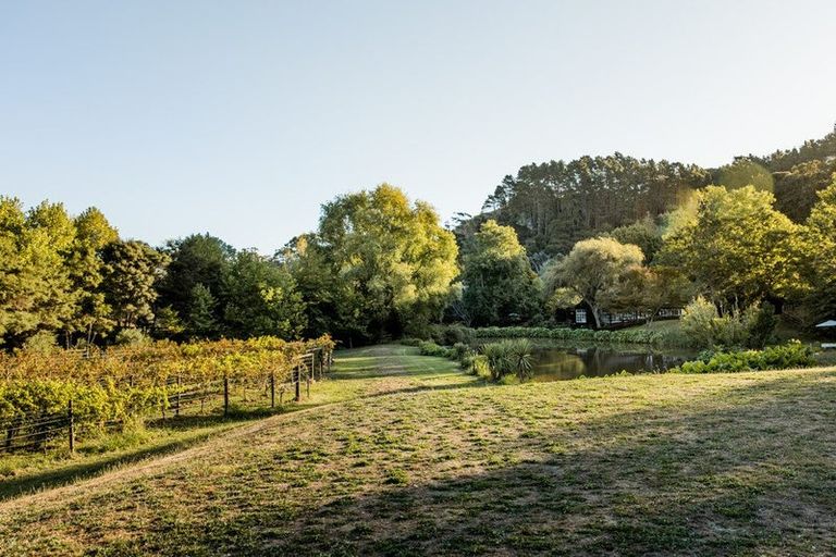 Photo of property in 160a Twilight Road, Clevedon, 2582