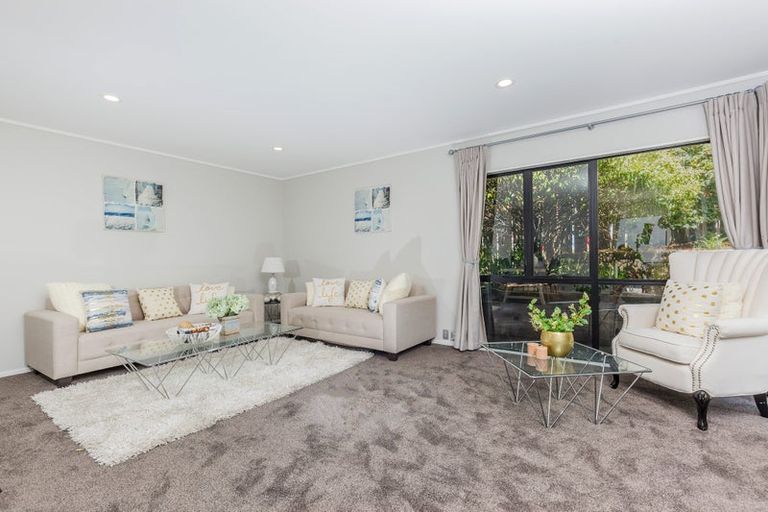 Photo of property in 2/1 Livingstone Street, Milford, Auckland, 0620