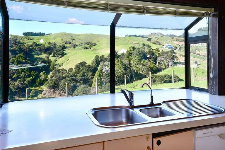 Photo of property in 3020 Kaipara Coast Highway, Glorit, Warkworth, 0984