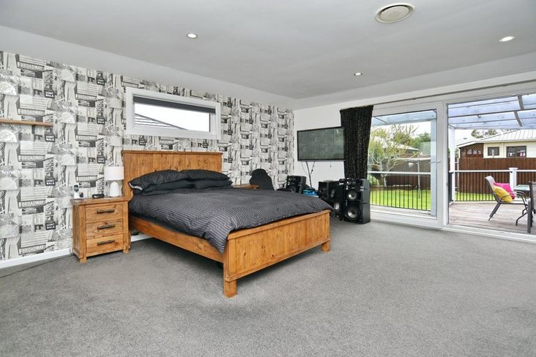 Photo of property in 19 Buckleys Road, Rangiora, 7400