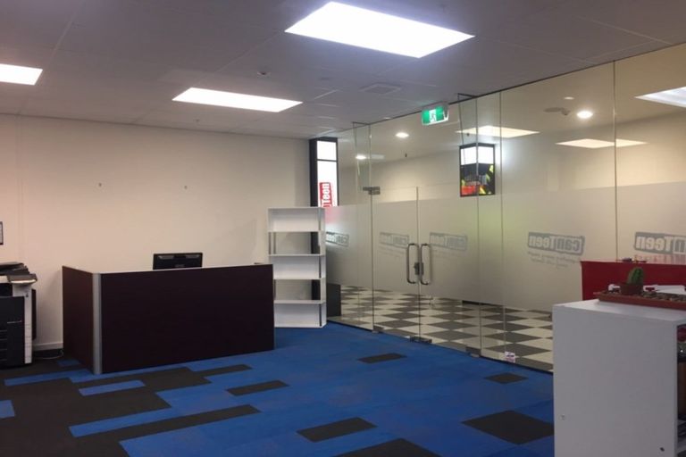 Photo of property in 218 George Street, Stokes Valley, Lower Hutt, 5019