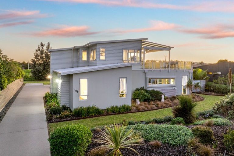 Photo of property in 108 Mangatawhiri Road, Omaha, Warkworth, 0986