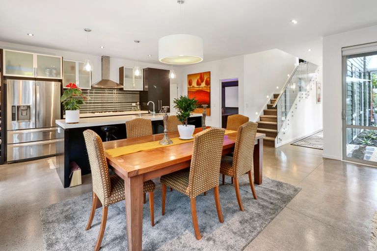 Photo of property in 190a Huia Road, Titirangi, Auckland, 0604