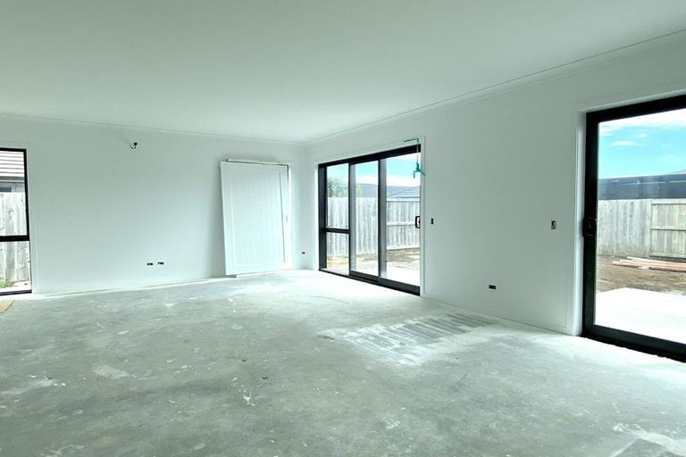 Photo of property in 9 Carronade Street, Papamoa Beach, Papamoa, 3118