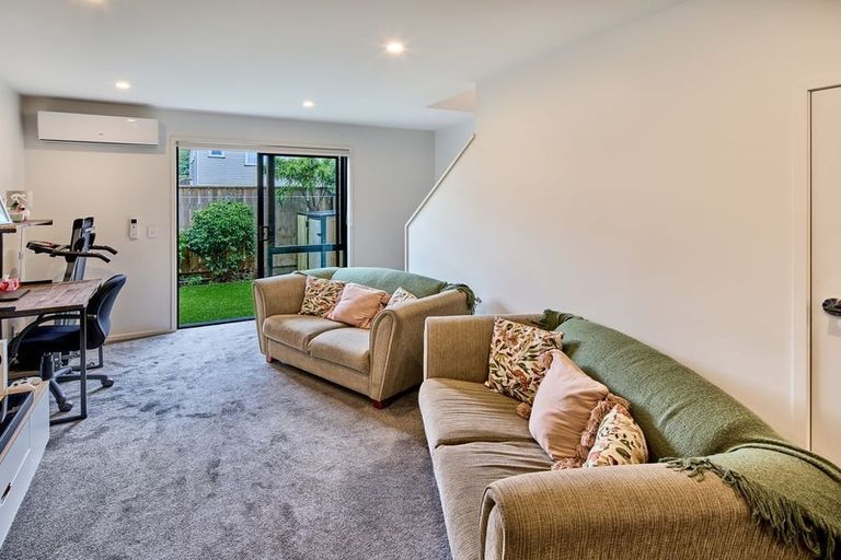 Photo of property in 7/5 Milne Crescent, Taita, Lower Hutt, 5011