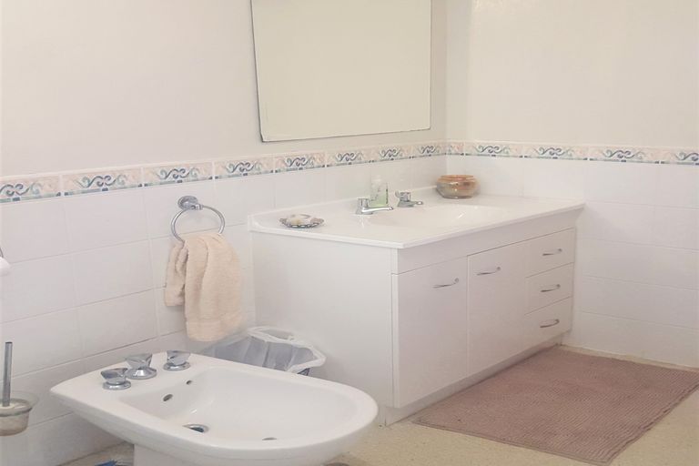 Photo of property in 392 Manawahe Road, Matata, Whakatane, 3193