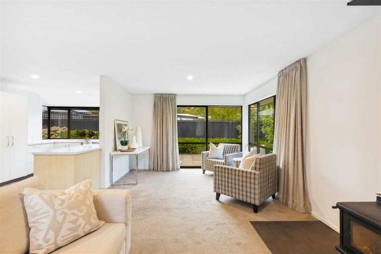 Photo of property in 2/14 Lascelles Street, Saint Martins, Christchurch, 8022