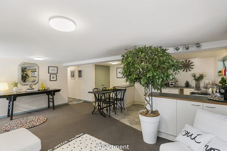 Photo of property in 3 Dover Street, Island Bay, Wellington, 6023