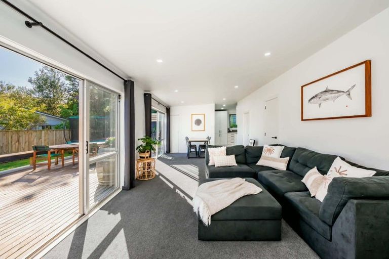 Photo of property in 7 Martin Road, Paraparaumu Beach, Paraparaumu, 5032