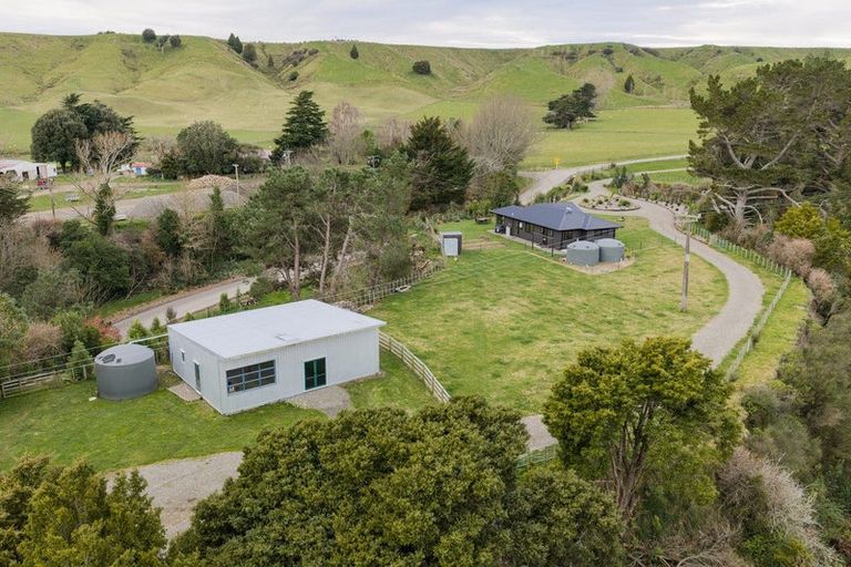 Photo of property in 634 Beaconsfield Valley Road, Waituna West, Feilding, 4779