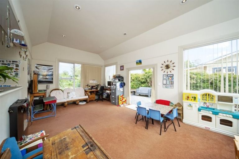 Photo of property in 26 Regan Street, Stratford, 4332