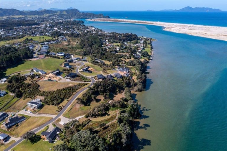 Photo of property in 152 Estuary Drive, Mangawhai Heads, Mangawhai, 0505