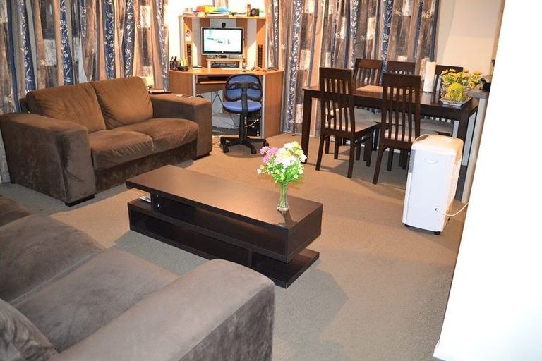 Photo of property in 382 Bucklands Beach Road, Bucklands Beach, Auckland, 2012