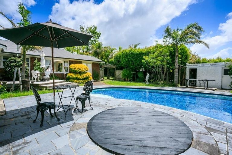 Photo of property in 219 Gills Road, Albany Heights, Auckland, 0632