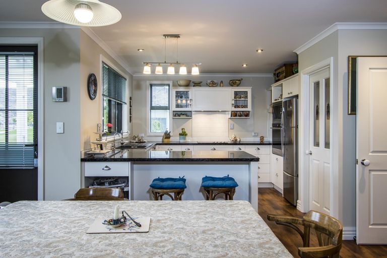 Photo of property in 1 Ash Lane, Cromwell, 9310