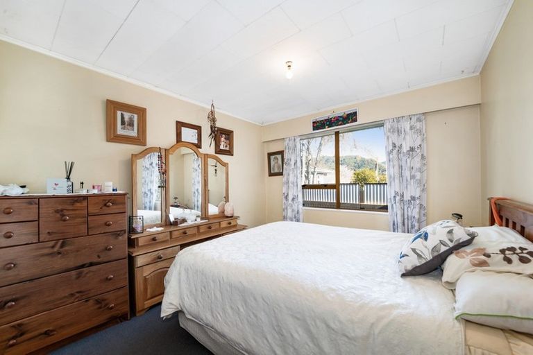 Photo of property in 131b Waikawa Road, Picton, 7220