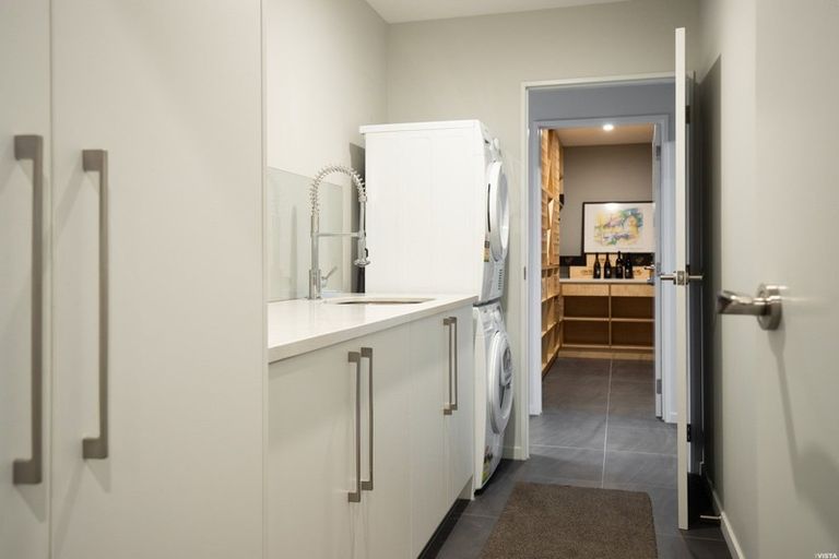 Photo of property in 21 Sunhaven Cove, Cromwell, 9310