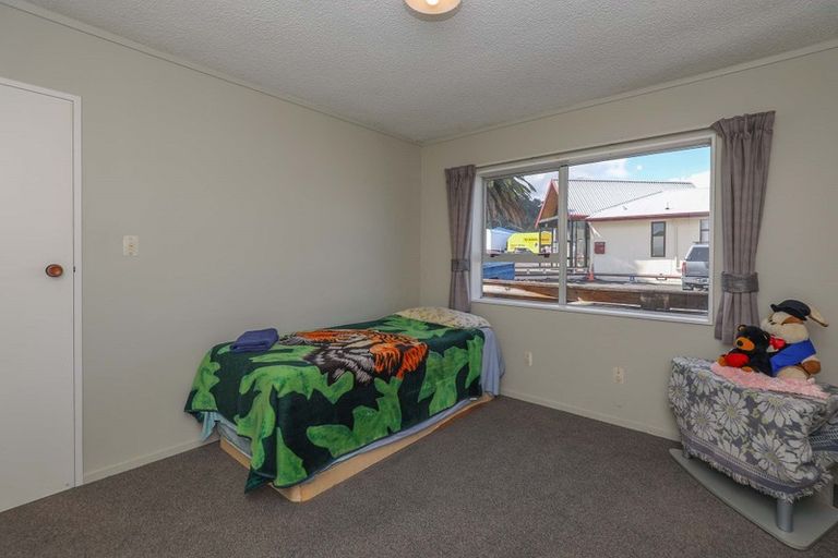 Photo of property in 227 Whitaker Street, Te Aroha, 3320