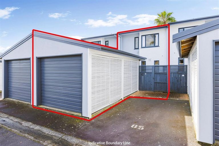 Photo of property in 86/2 Armoy Drive, East Tamaki, Auckland, 2016