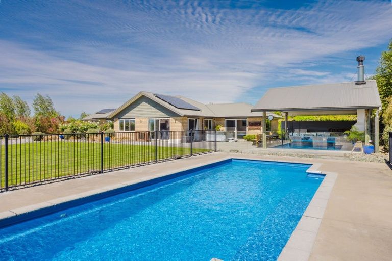 Photo of property in 21 Kyle Road, Waipukurau, 4281