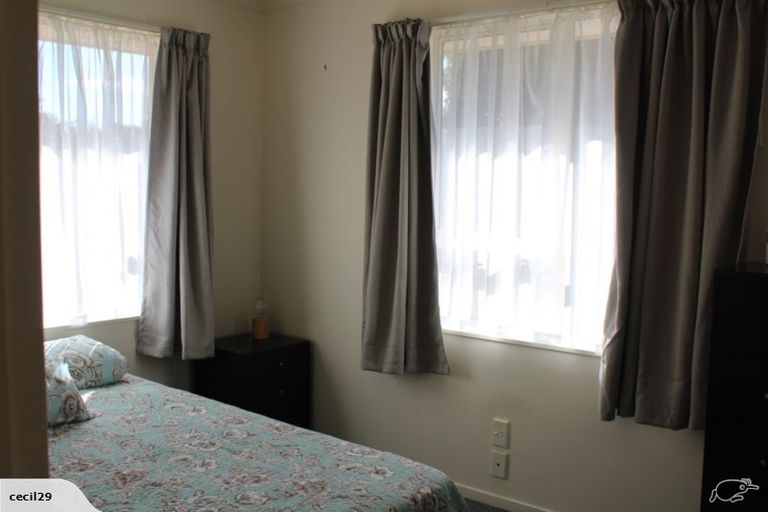 Photo of property in 29 Lloyd Drive, Nawton, Hamilton, 3200