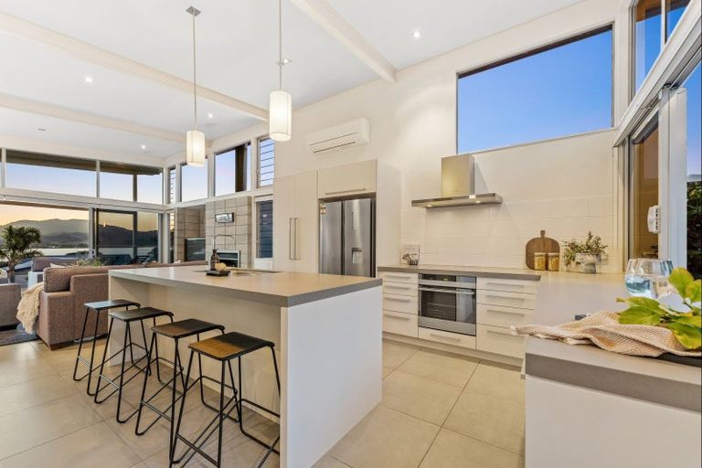 Photo of property in 16 North West Anchorage, Omaha, 0986