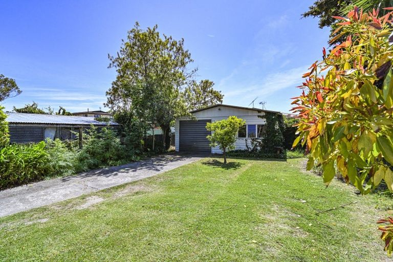 Photo of property in 900 Lyell Street, Akina, Hastings, 4122
