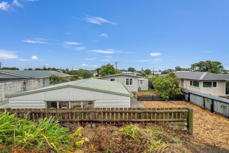 Photo of property in 45 Bamber Street, Castlecliff, Wanganui, 4501