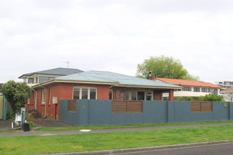 Photo of property in 70 Kulim Avenue, Otumoetai, Tauranga, 3110