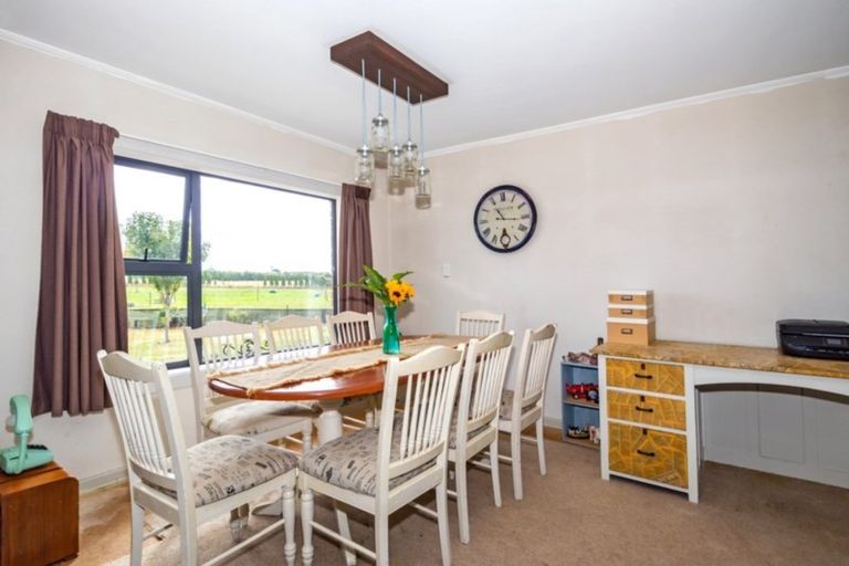 Photo of property in 14 Arowhenua Station Road, Kerrytown, Timaru, 7973