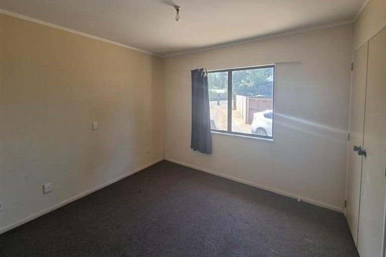 Photo of property in 17 Manor Place, Bader, Hamilton, 3206