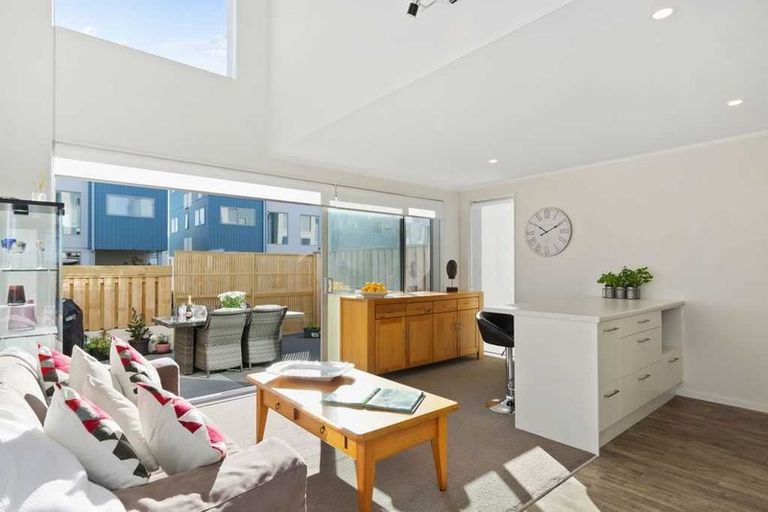 Photo of property in 31 Reynolds Place, Papamoa Beach, Papamoa, 3118