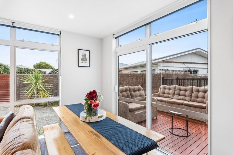 Photo of property in 5a Sharda Grove, Paraparaumu Beach, Paraparaumu, 5032