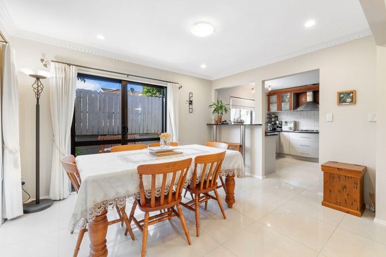 Photo of property in 153a Bucklands Beach Road, Bucklands Beach, Auckland, 2012