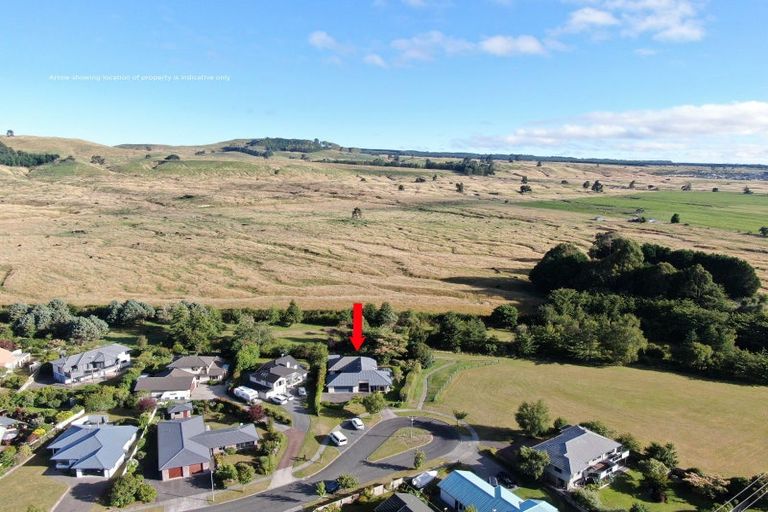 Photo of property in 43 Kinder Street, Acacia Bay, Taupo, 3330