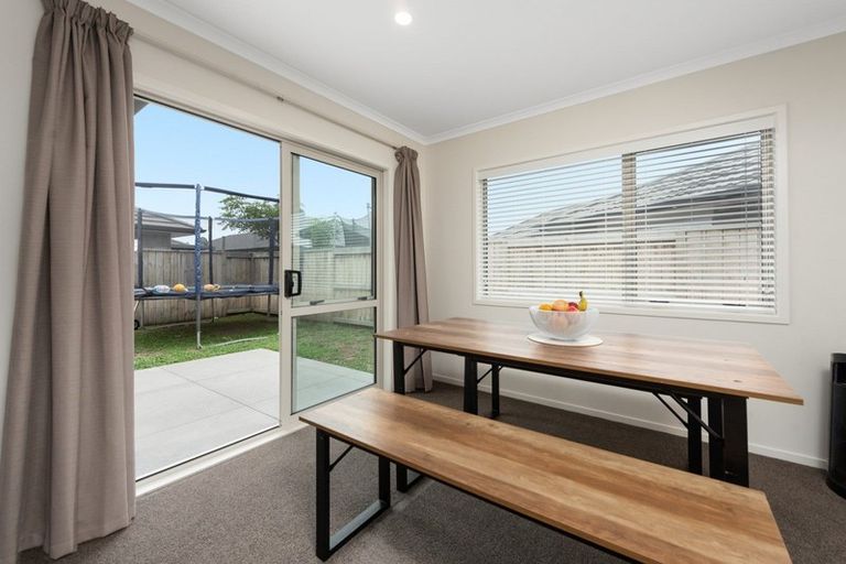 Photo of property in 6 Teachers Court, Papamoa Beach, Papamoa, 3118