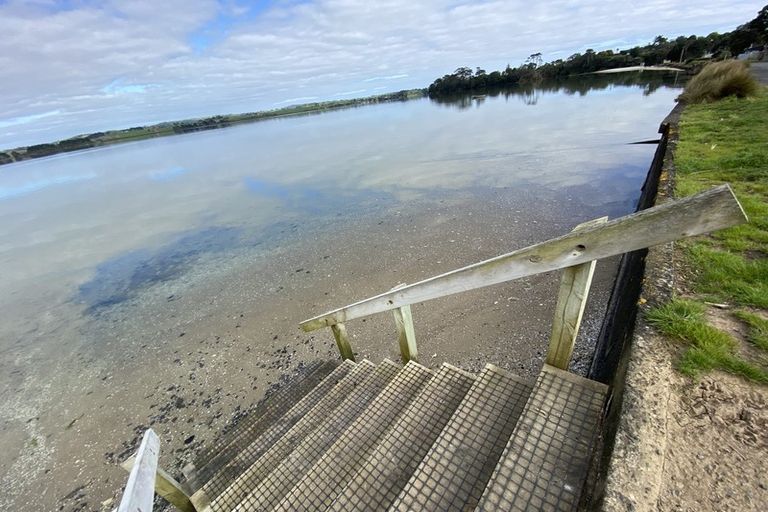 Photo of property in 61 Mclarin Road, Glenbrook, Waiuku, 2681