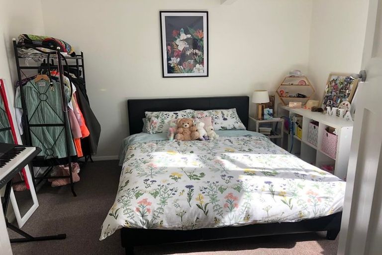 Photo of property in 2/44 Ribble Street, Island Bay, Wellington, 6023