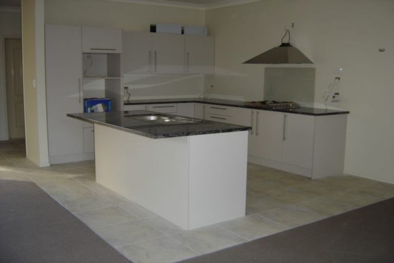 Photo of property in 471 Great South Road, Opaheke, Papakura, 2113