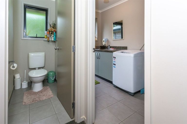 Photo of property in 3 Acacia Court, Whitianga, 3510