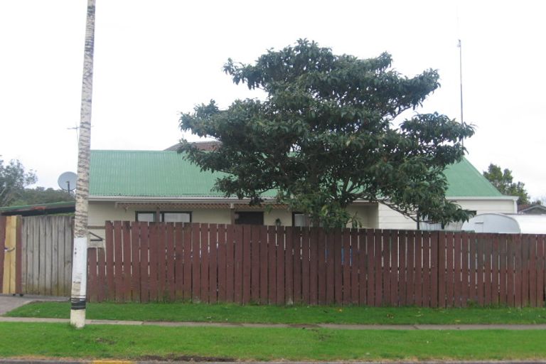 Photo of property in 1/125 Settlement Road, Papakura, 2110