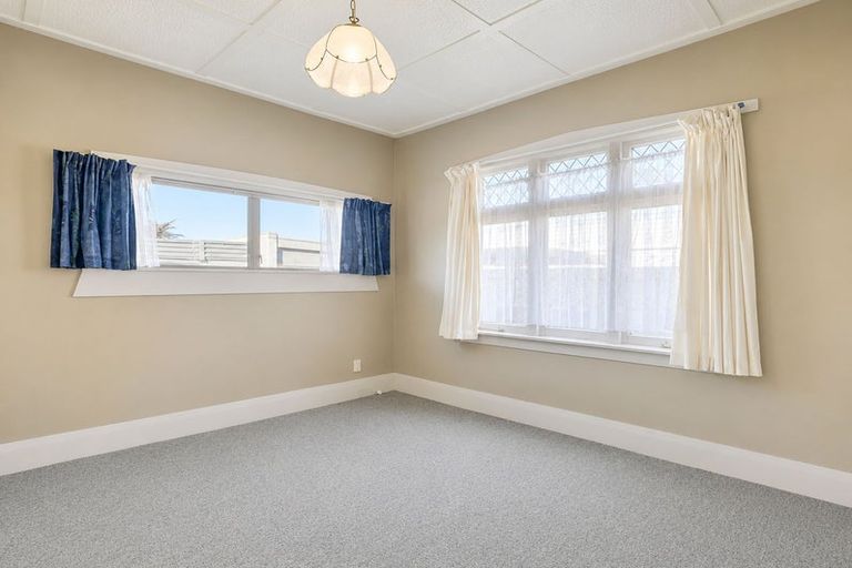 Photo of property in 23a Kawaha Point Road, Fairy Springs, Rotorua, 3015