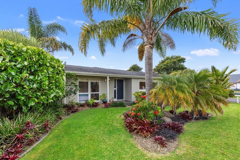 Photo of property in 1 Kiriwai Place, Matua, Tauranga, 3110