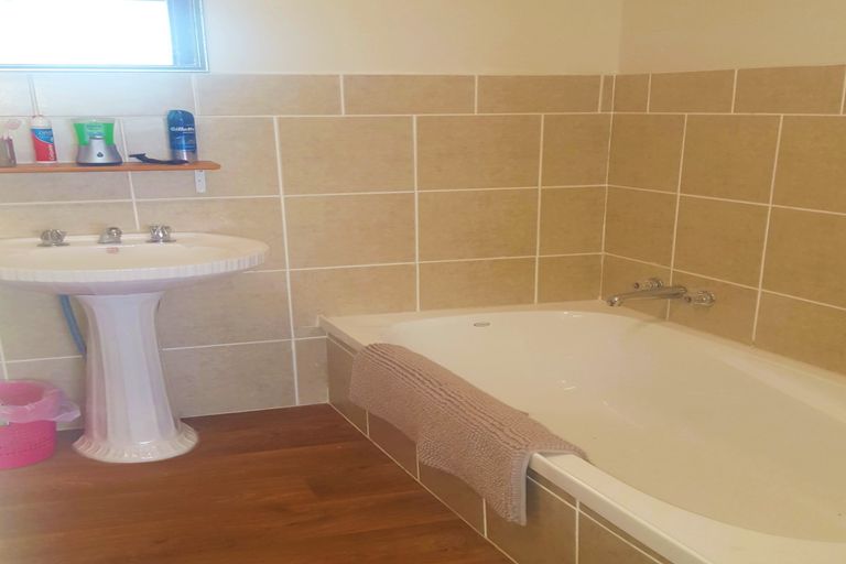 Photo of property in 392 Manawahe Road, Matata, Whakatane, 3193