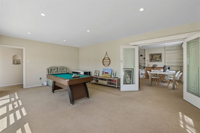 Photo of property in 6 Joyce Crescent, Ilam, Christchurch, 8041