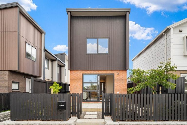 Photo of property in 1/478 West Coast Road, Glen Eden, Auckland, 0602