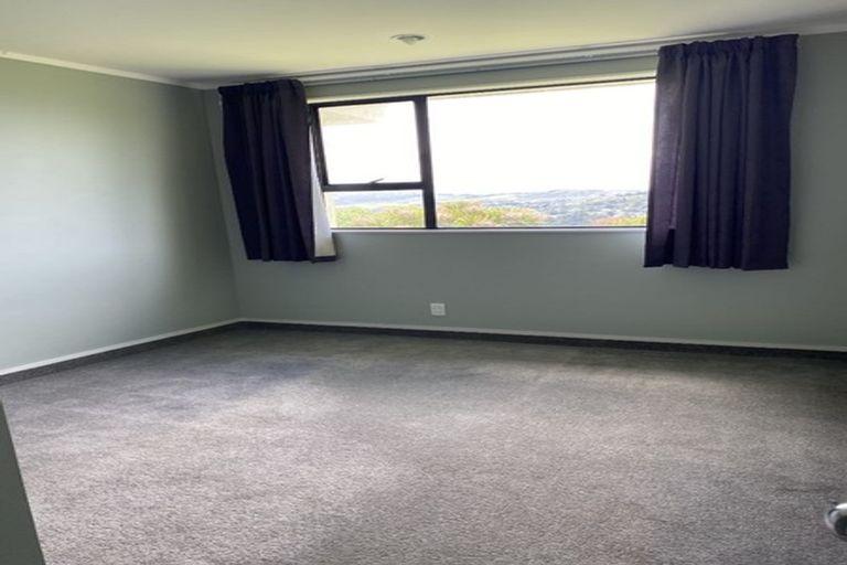 Photo of property in 54 Nalanda Crescent, Broadmeadows, Wellington, 6035