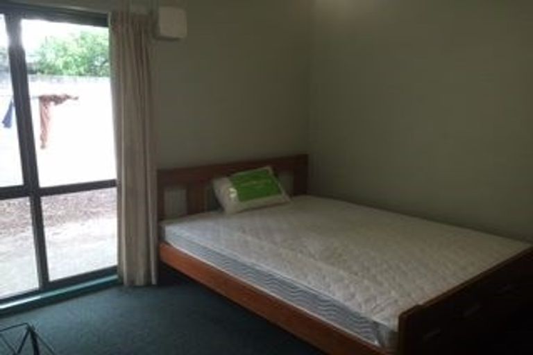 Photo of property in 7/74 Hansons Lane, Upper Riccarton, Christchurch, 8041