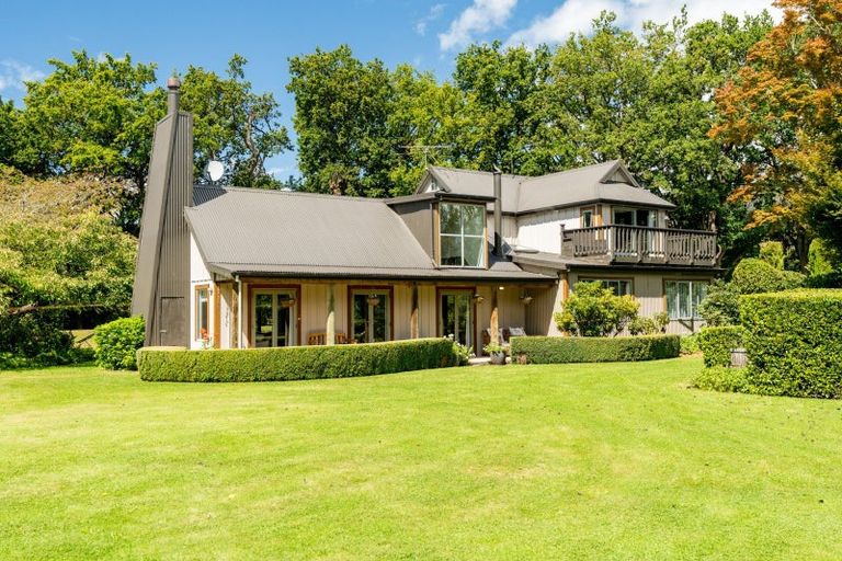 Photo of property in 320 Gladstone Road South, East Taieri, Mosgiel, 9092